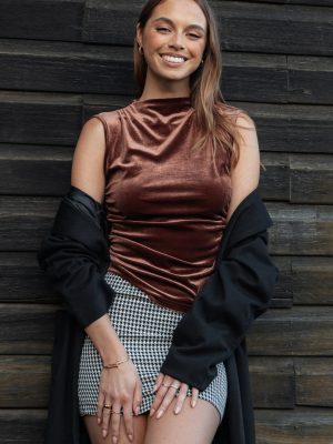 Nissa Velvet Top - Bronze