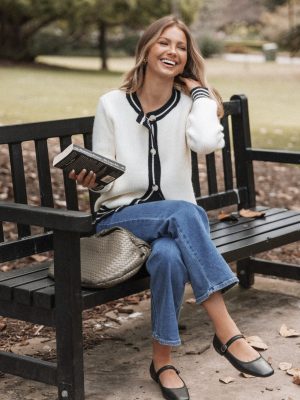 Yorkshire Contrast Hem Cardigan - Cream