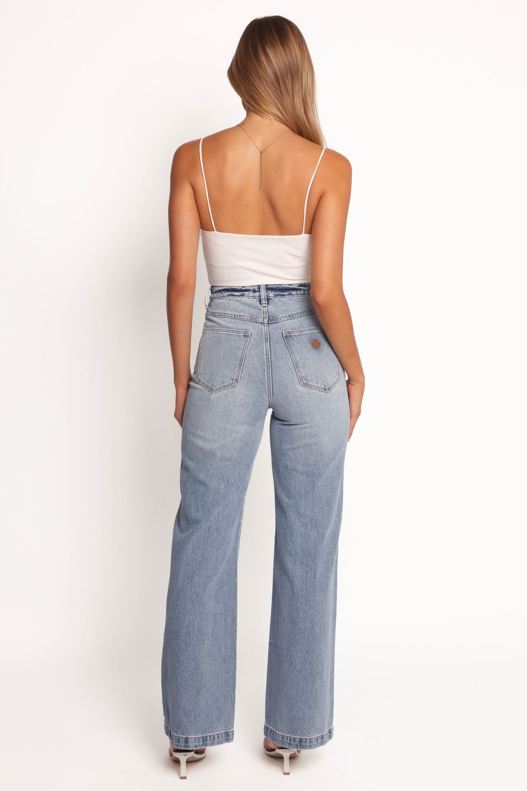 Abrand 94 High Wide Jeans - Liv - Image 5
