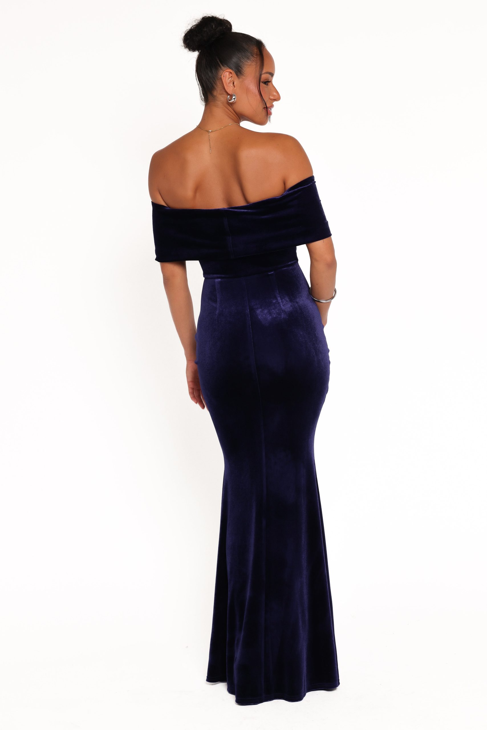 Adair Off Shoulder Maxi Dress - Navy - Image 4