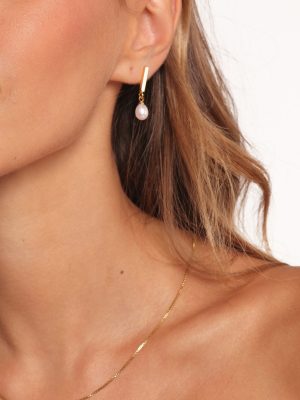 Calista Earrings - Gold/Pearl