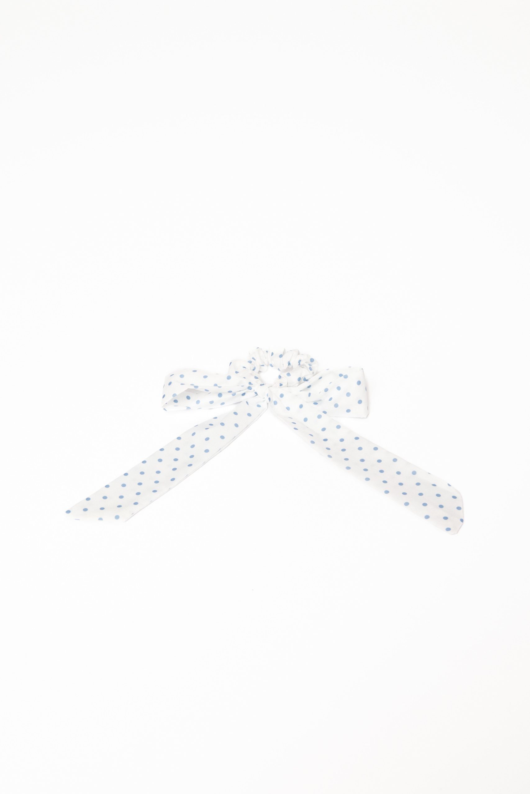 Cass Bow Scrunchie - White