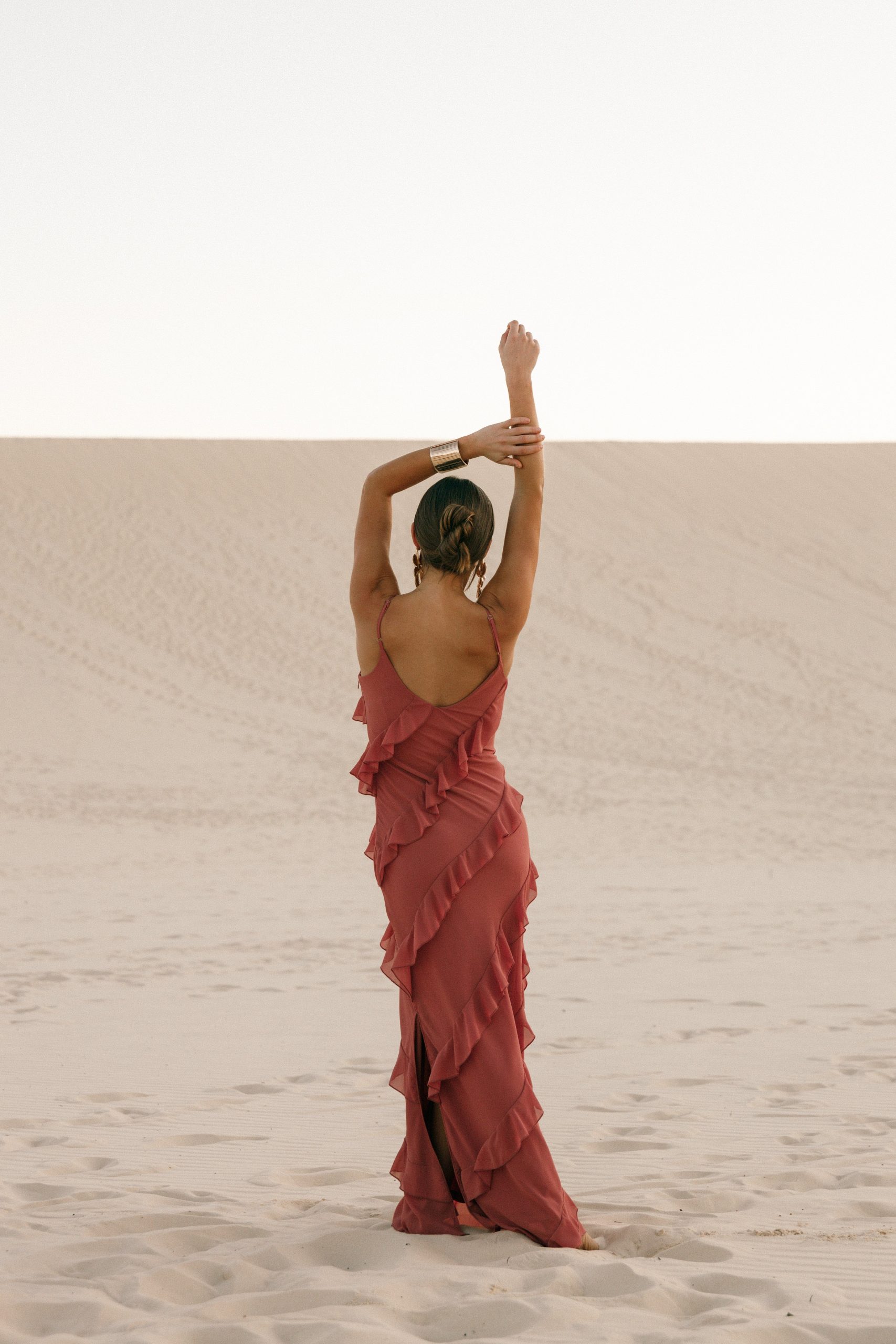 Ciao Ruffles Maxi Dress - Rosewood - Image 10