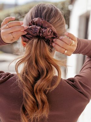 Cooper Scrunchie - Chocolate Brown
