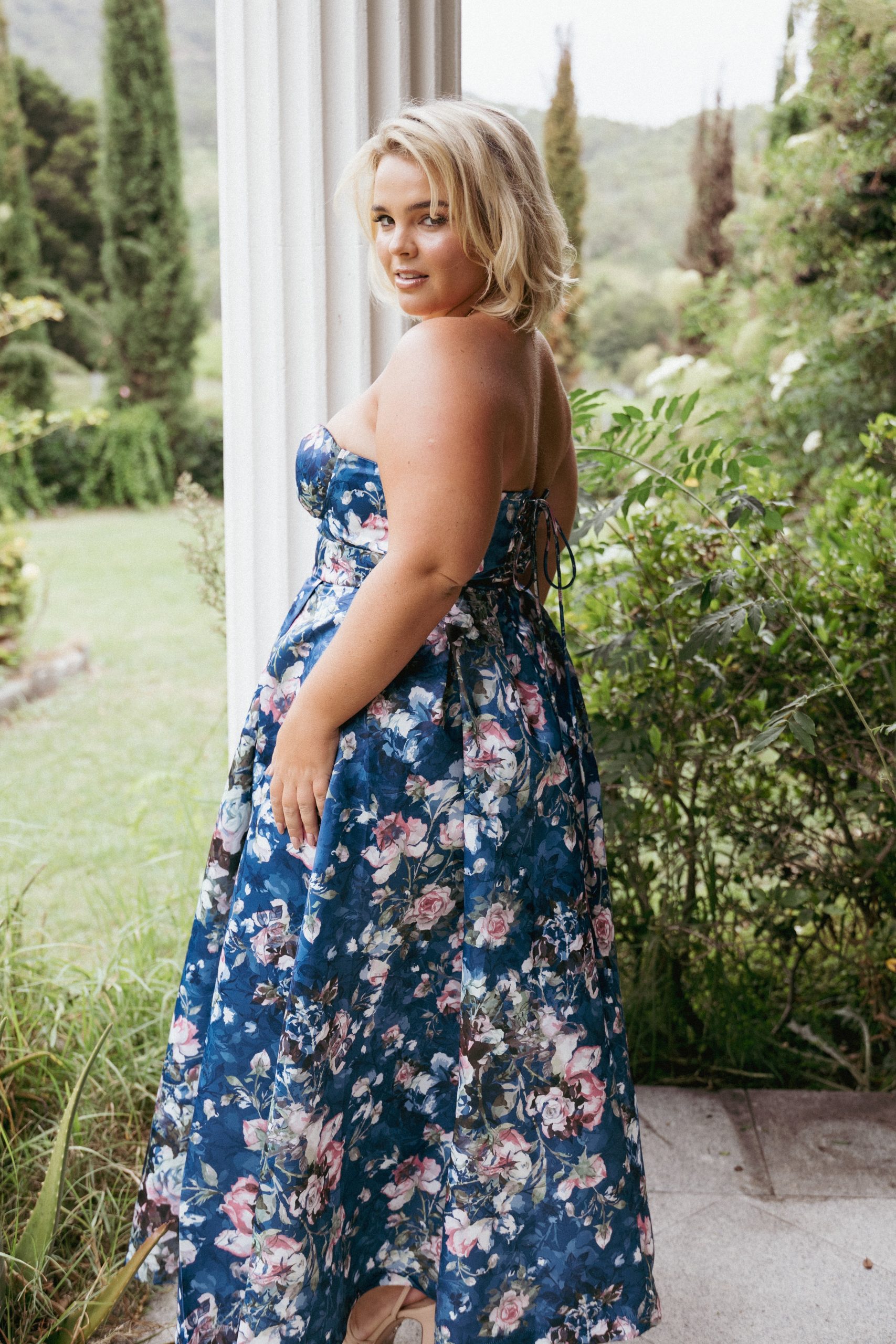 Darina Strapless Midi Dress - Midnight Floral - Image 8