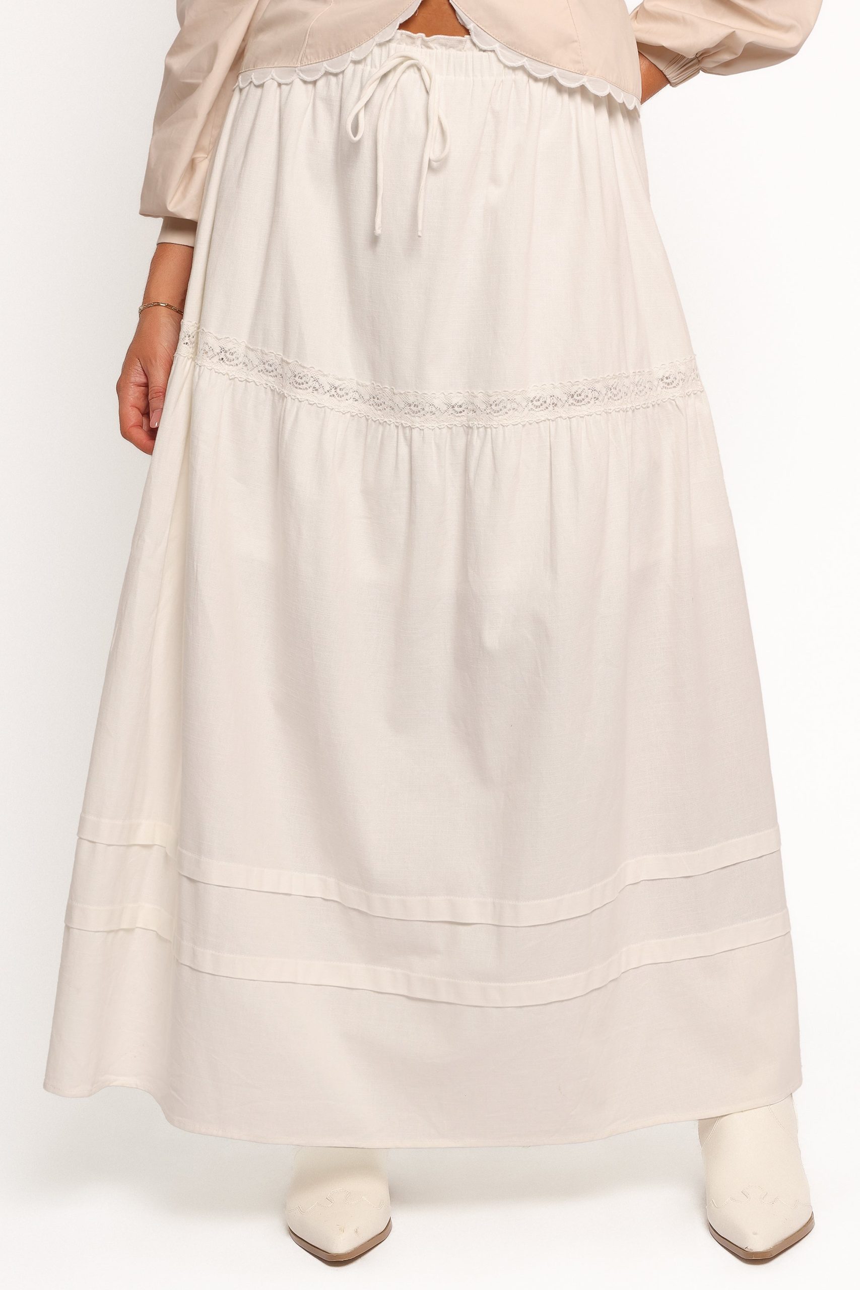 Darlia Tiered Maxi Skirt - White - Image 8