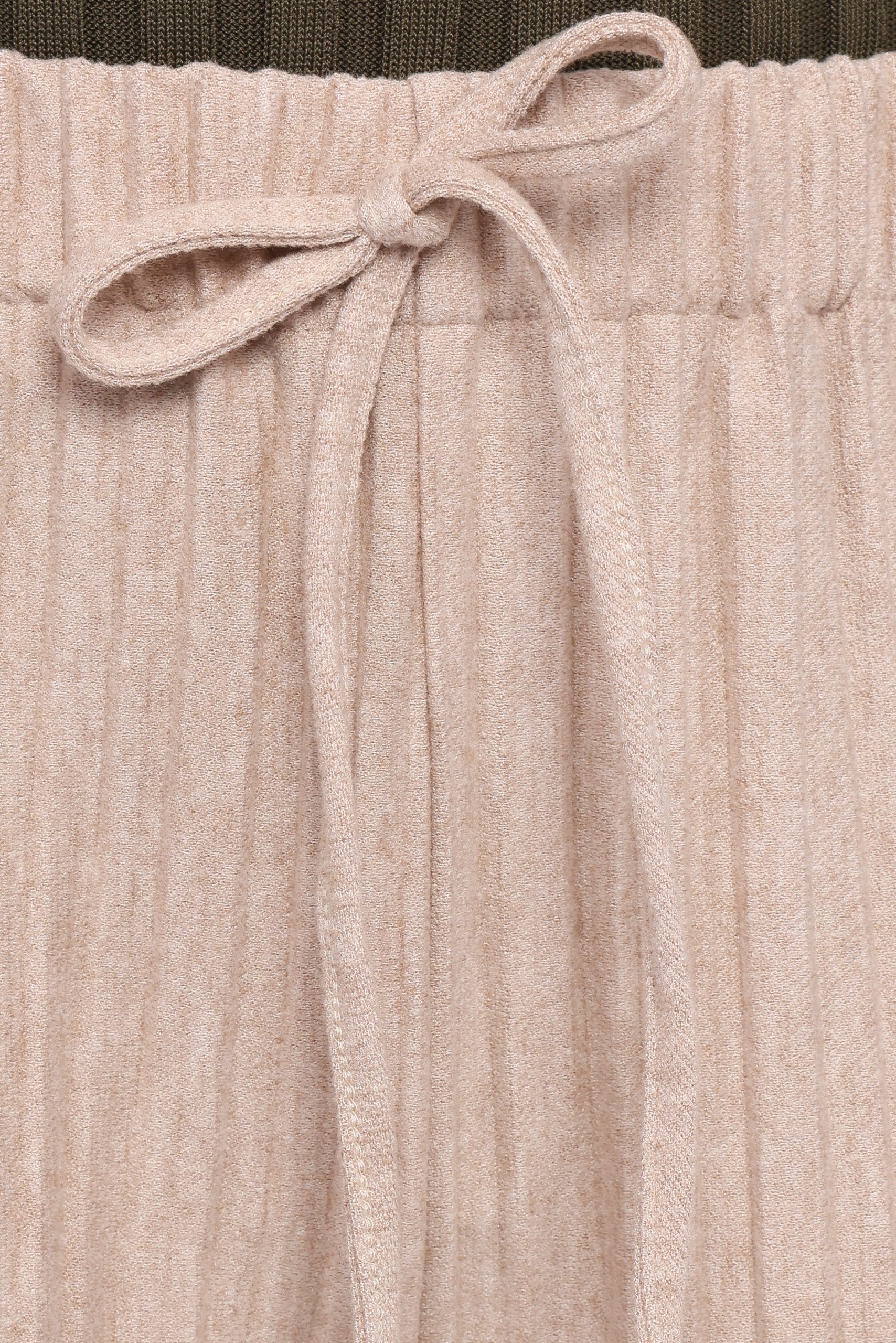 Davis Pleated Knit Pant - Beige - Image 5