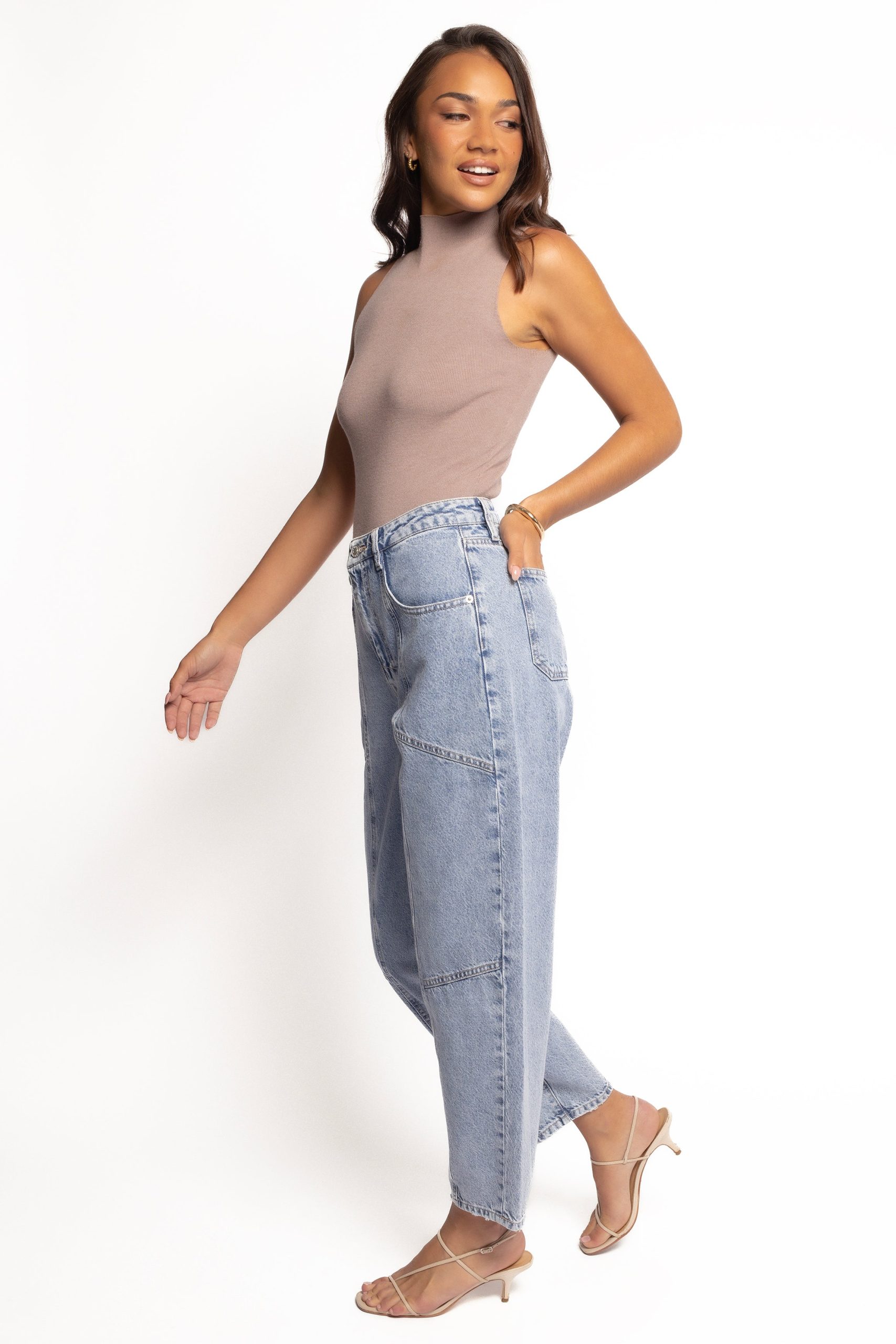 Ellis Barrel Leg Jeans - Roadtrip - Image 2