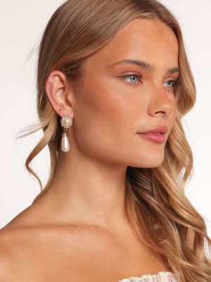 Estelle Earrings - Gold/Pearl