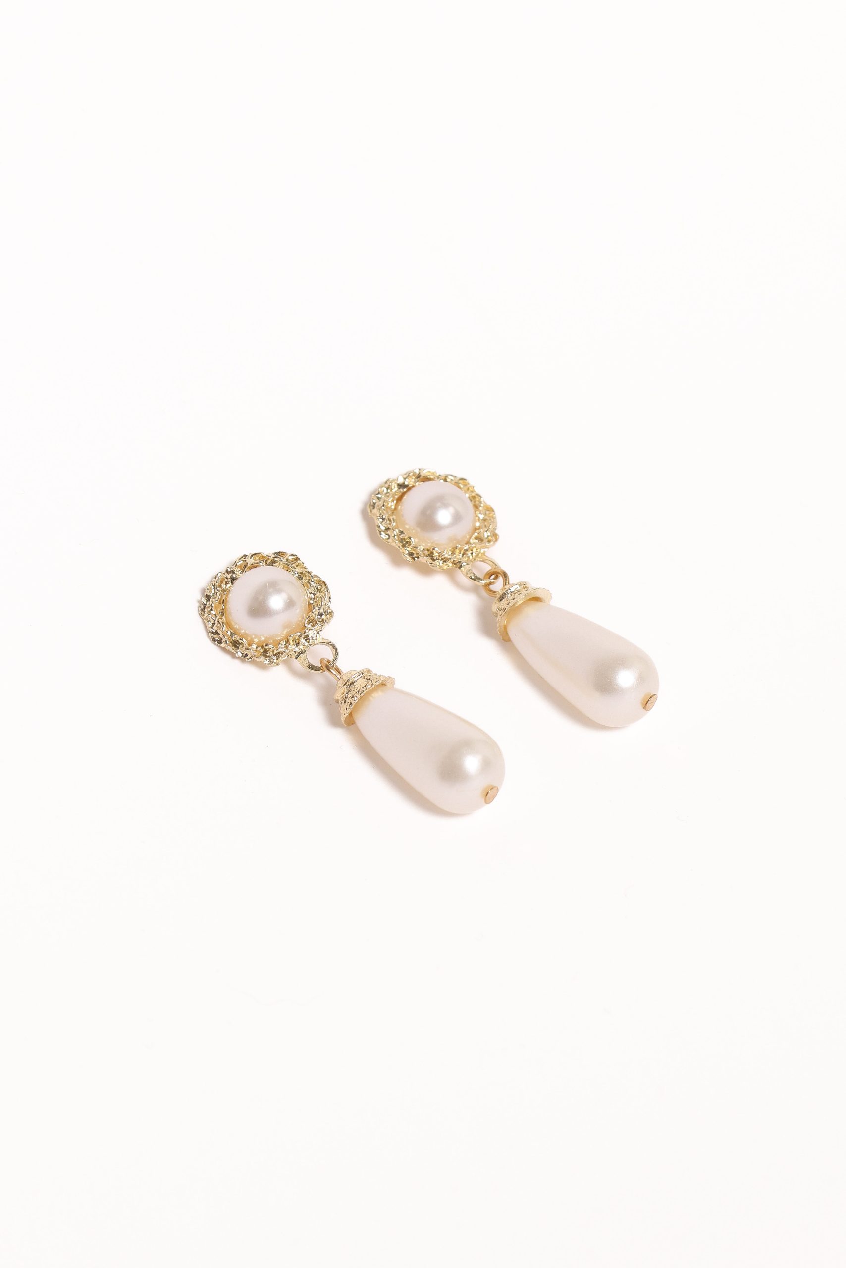 Estelle Earrings - Gold/Pearl - Image 4