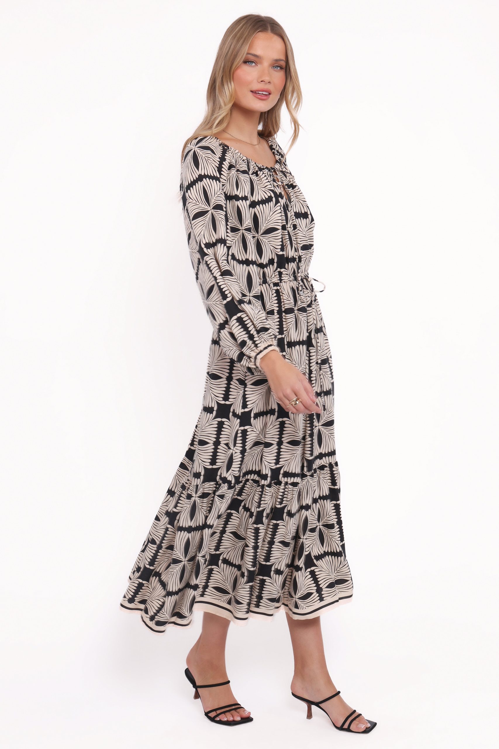 Faris Off Shoulder Midi Dress - Black Geo - Image 3