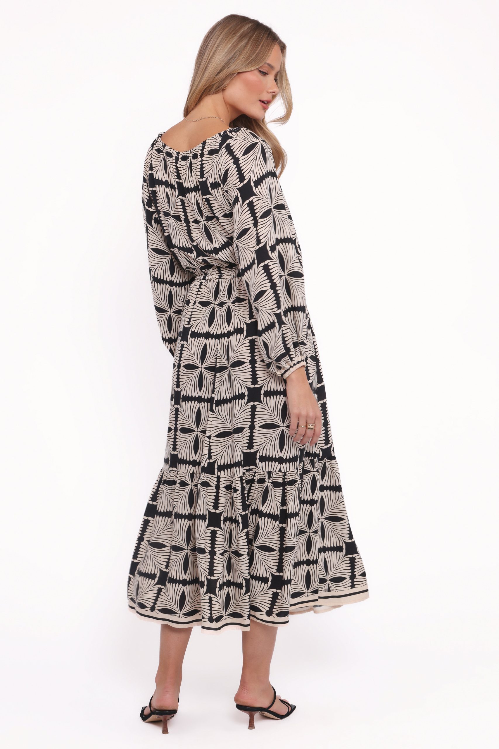 Faris Off Shoulder Midi Dress - Black Geo - Image 4