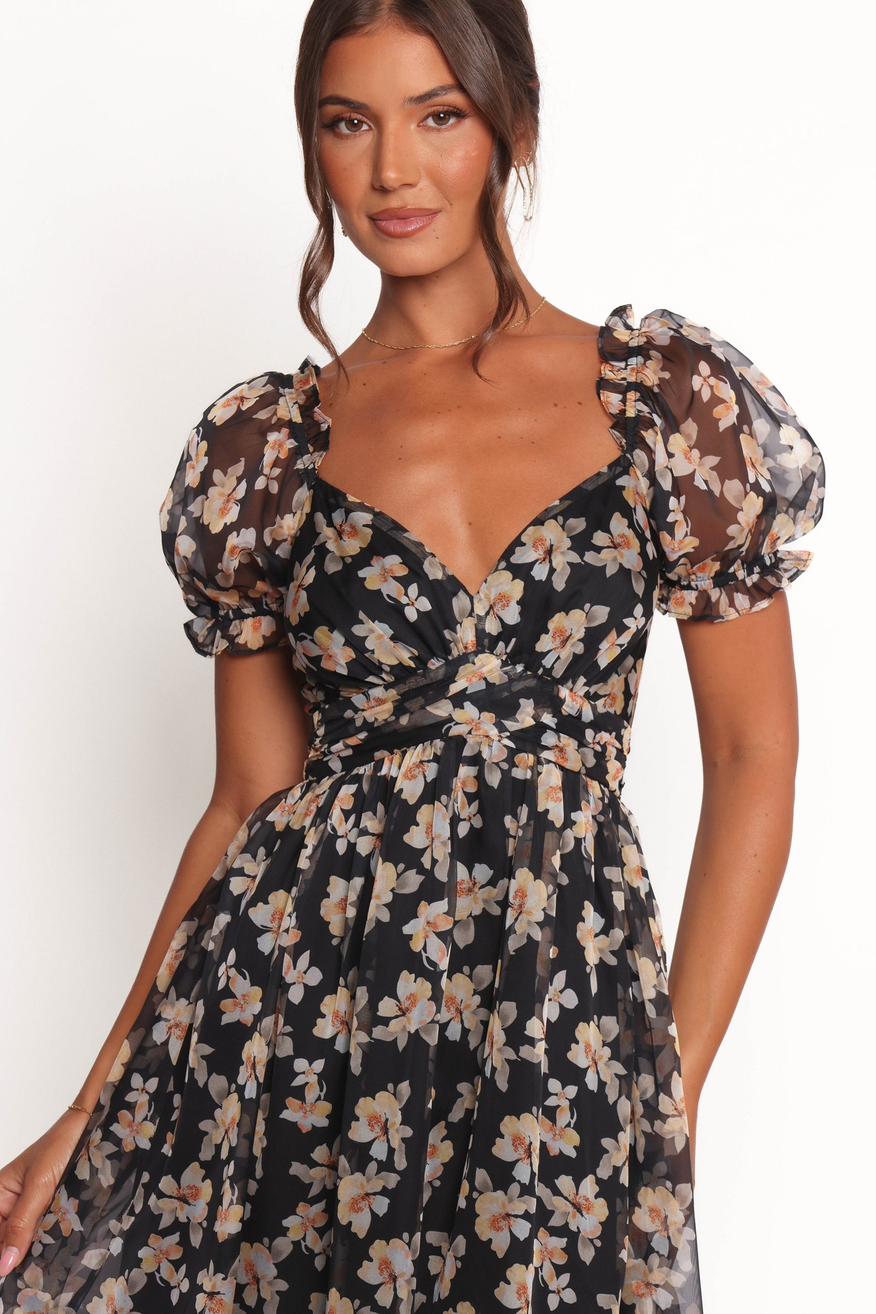 Farryn Maxi Dress - Black Beige Floral - Image 2
