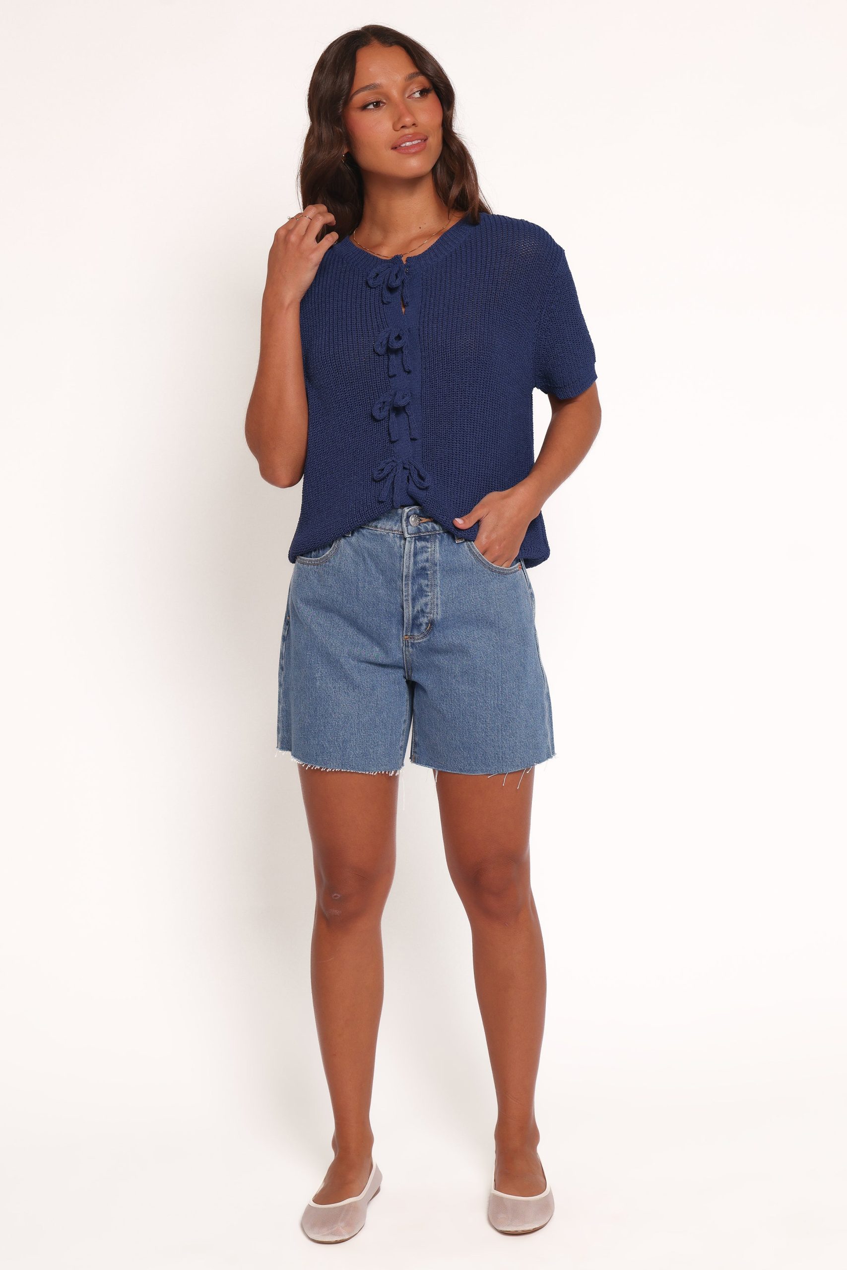 Gemma Short Sleeve Bow Cardigan - Navy - Image 6