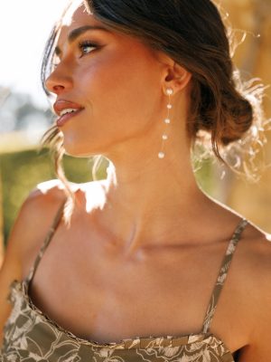 Julianna Pearl Earrings - Gold