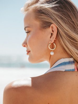 Geneva Earrings - Gold/Pearl