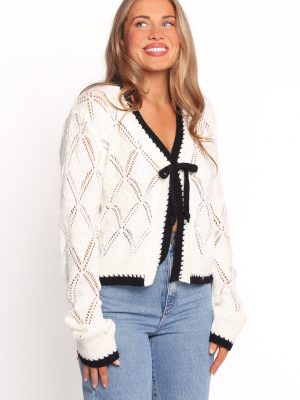Lainy Bow Tie Font Cardigan - Cream