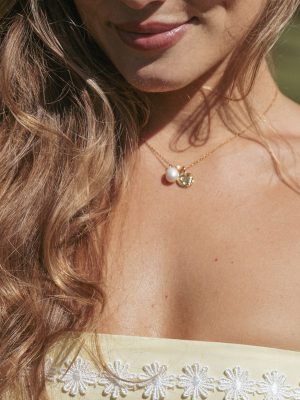Lavinia Necklace - Gold/Pearl