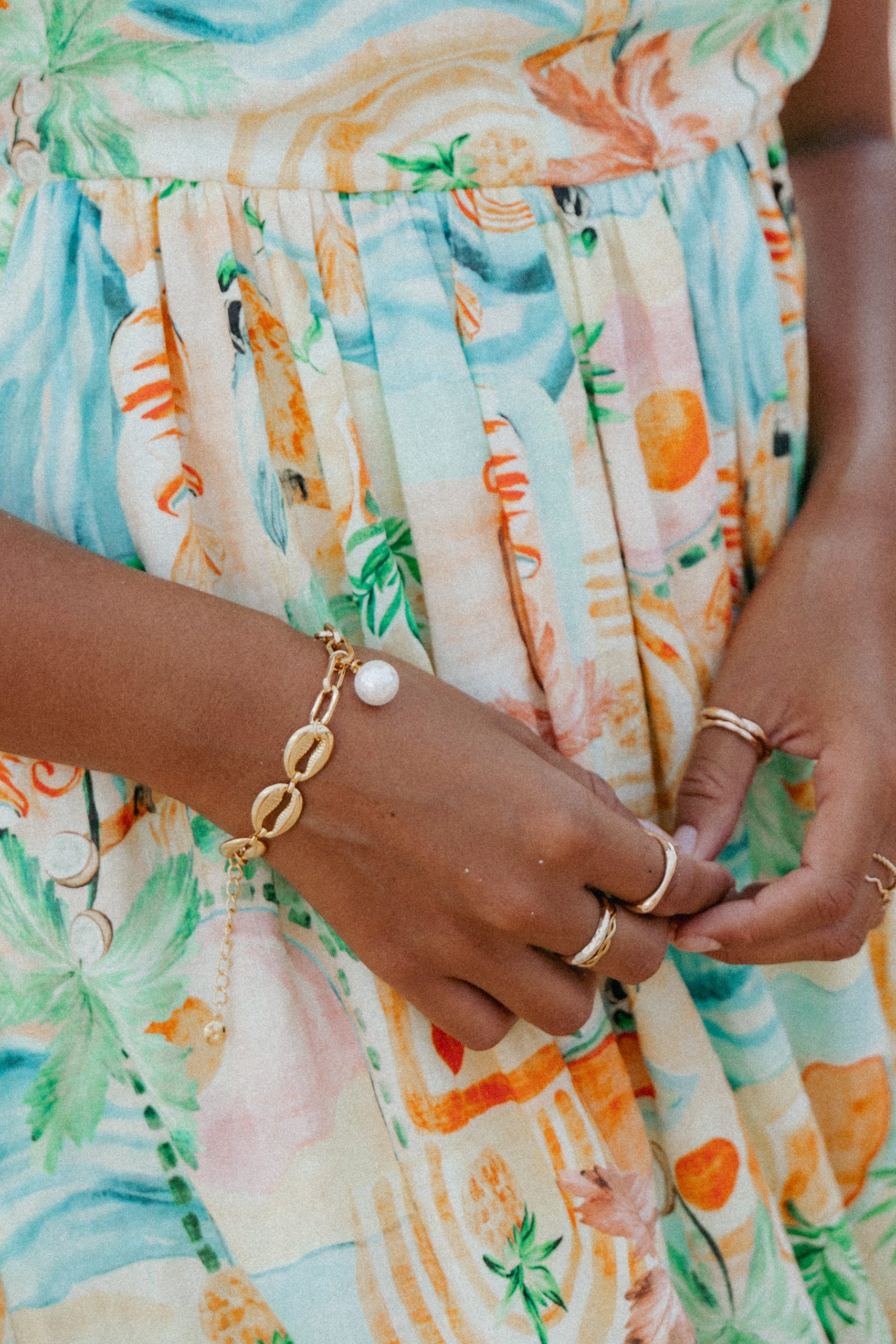 Caprice Bracelet - Gold - Image 4