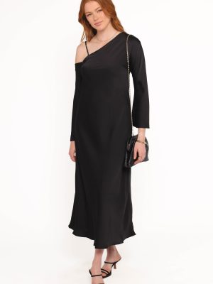 Lindra Maxi Dress - Black