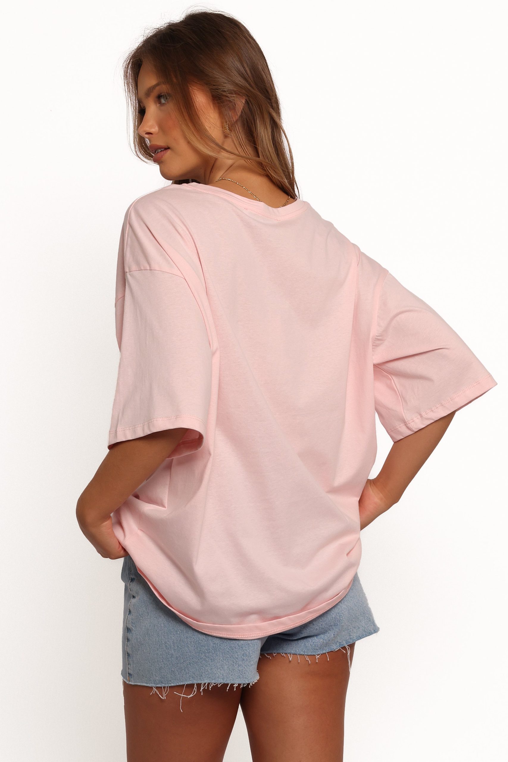 Loa Graphic Tee - Pink/Red - Image 6