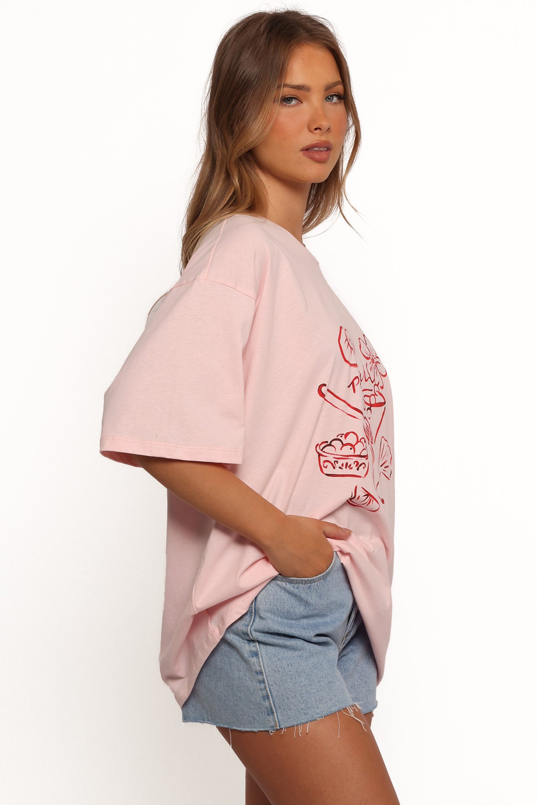Loa Graphic Tee - Pink/Red - Image 7