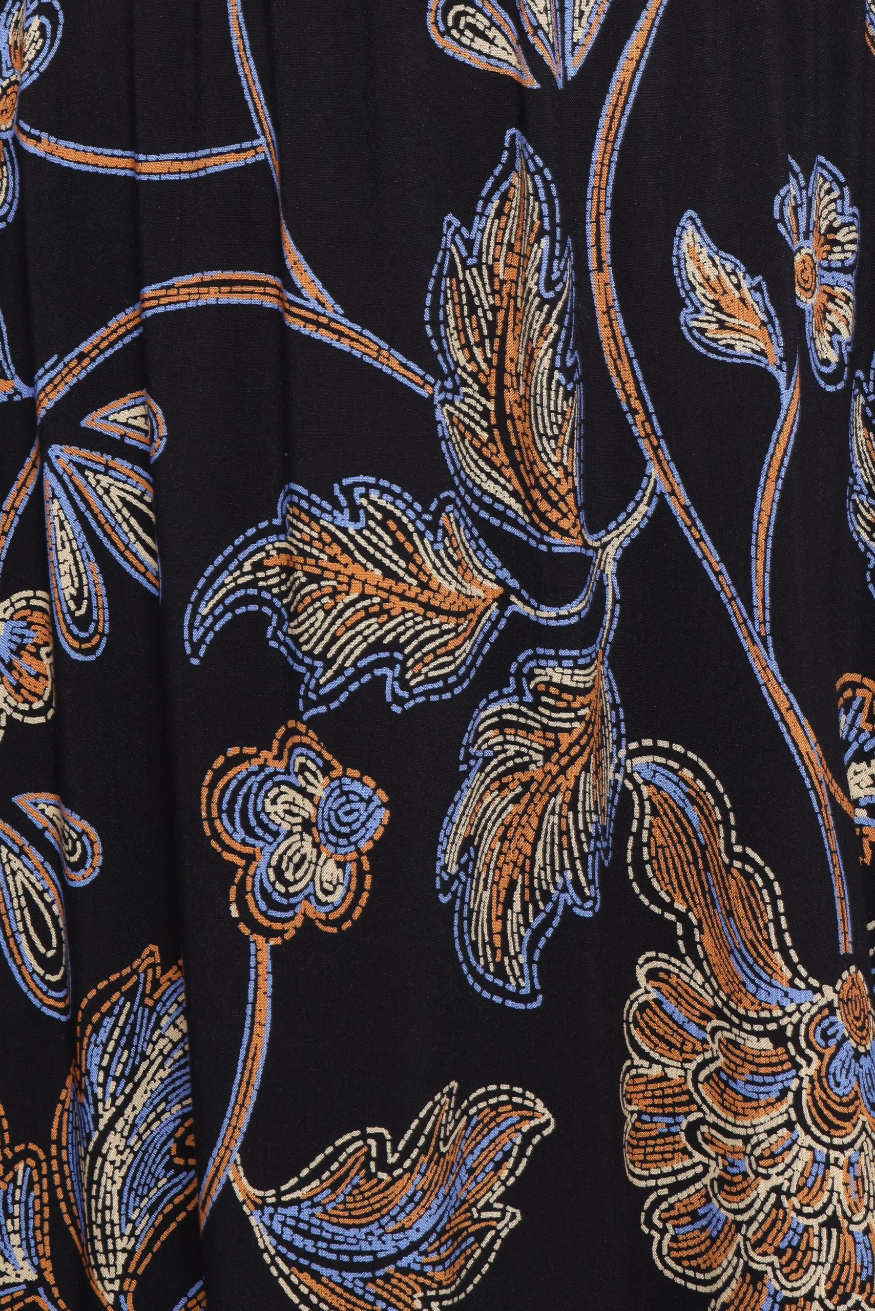 Loveen Maxi Dress - Black Floral - Image 5