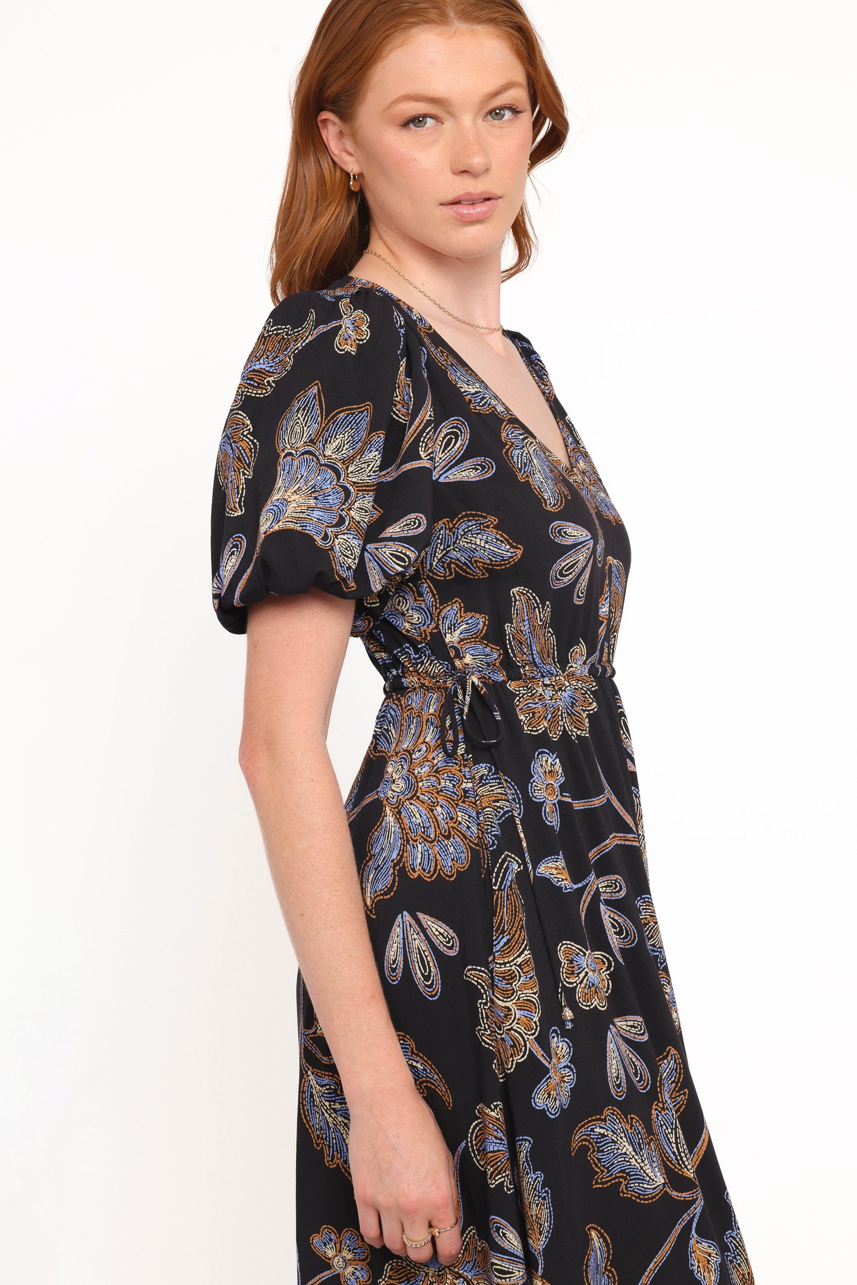 Loveen Maxi Dress - Black Floral - Image 2