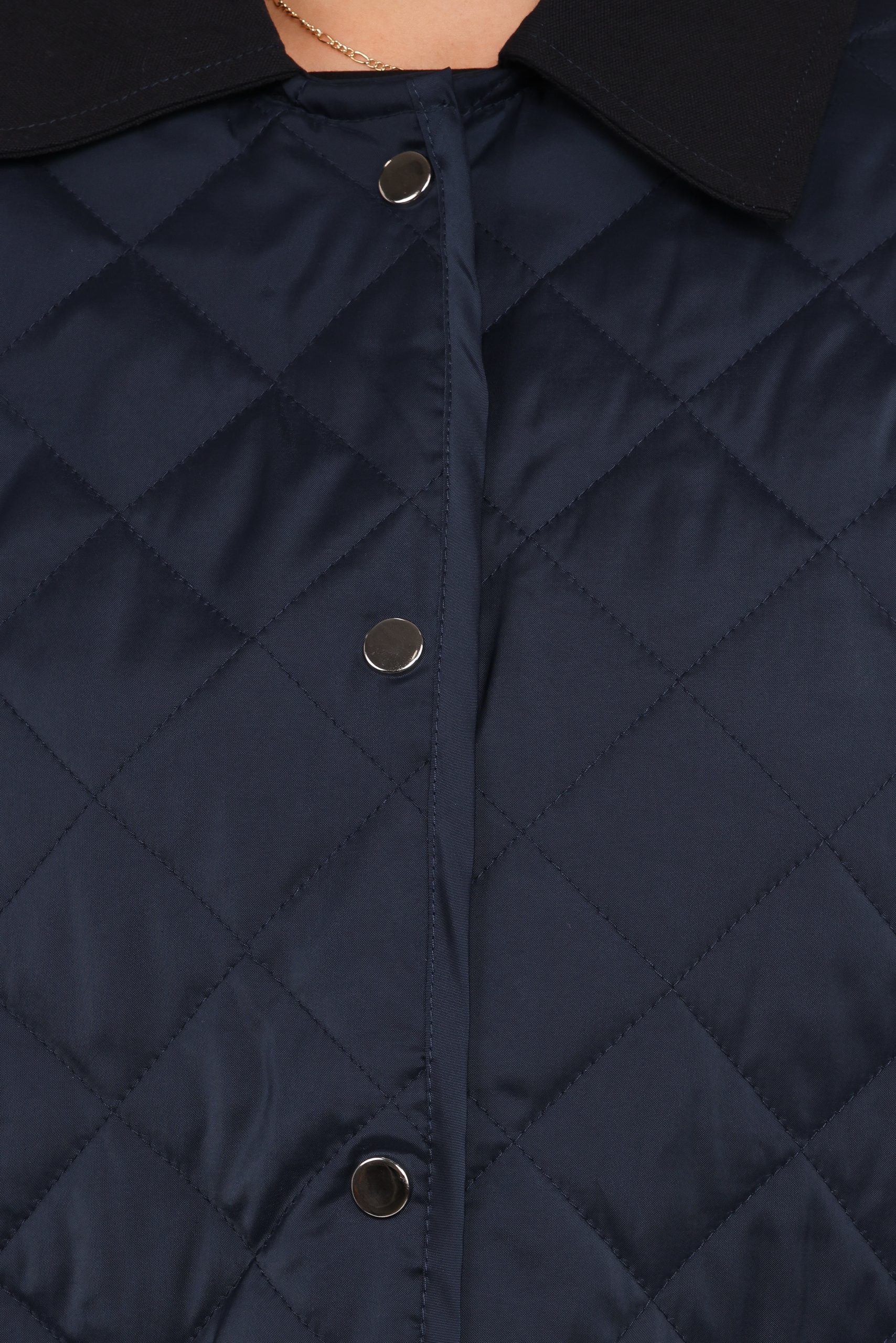 Lynly Quilted Barn Jacket - Navy - Image 7