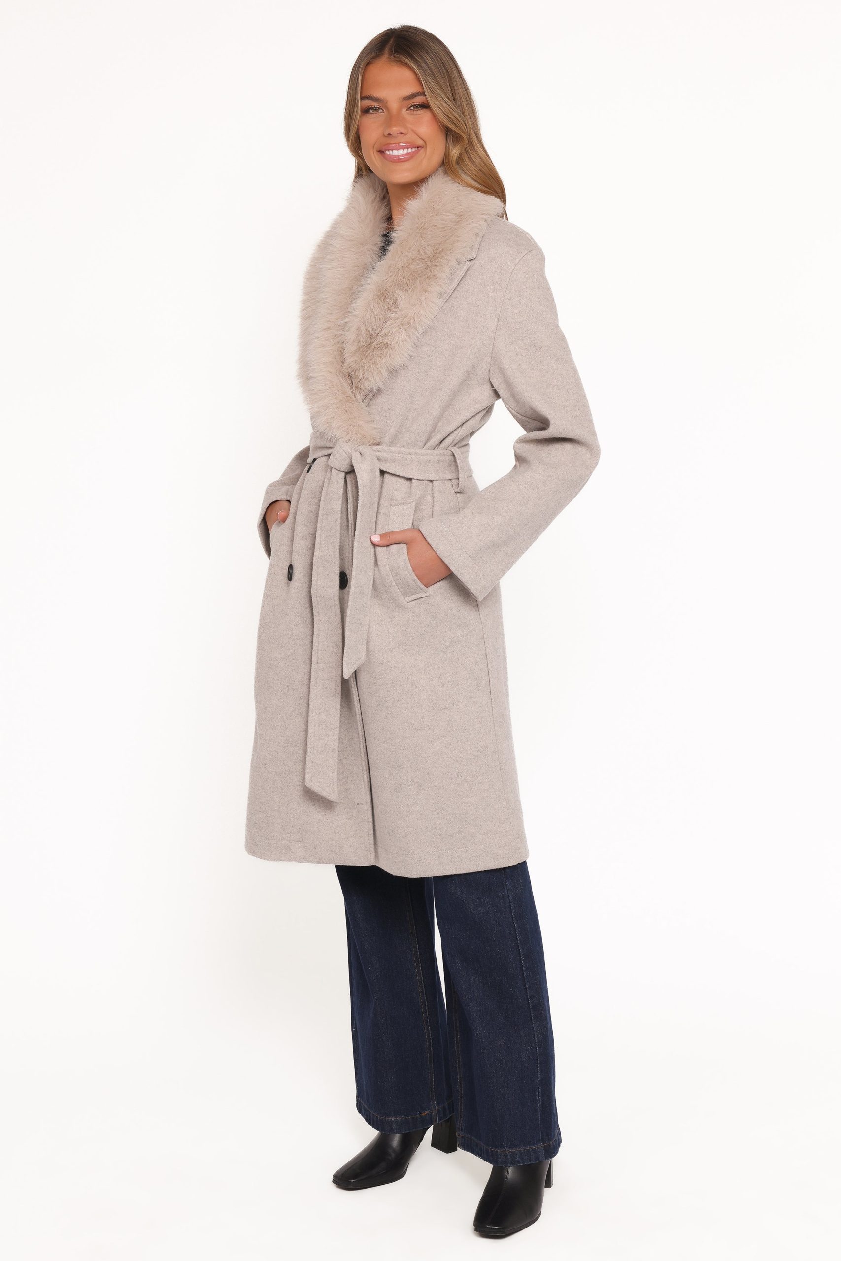 Nina Fur Collar Tie Waist Coat - Cream - Image 4