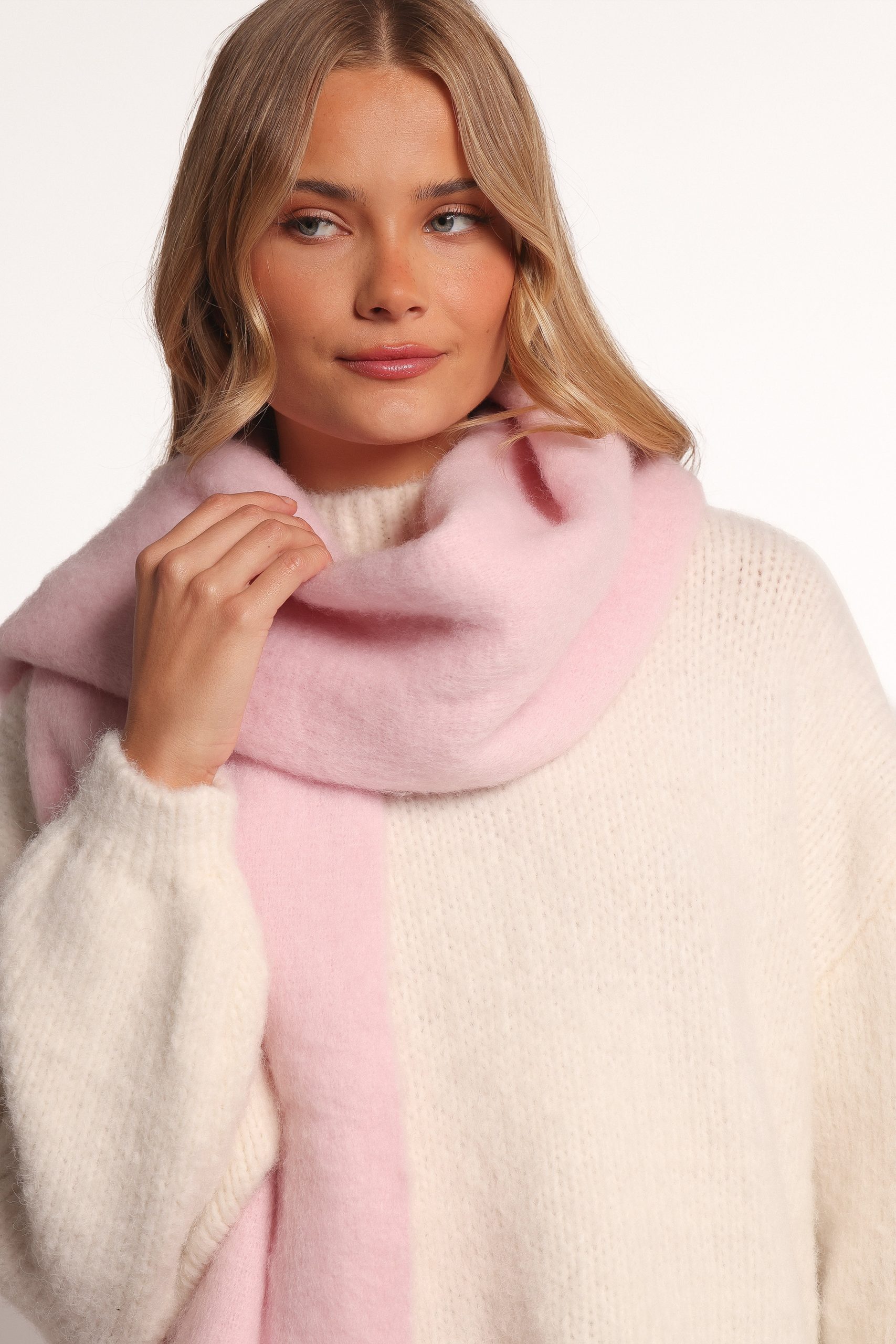 Nova Scarf - Pink - Image 3