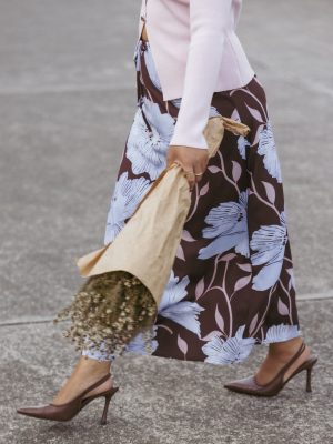 Angie Midi Skirt - Blue Poppies