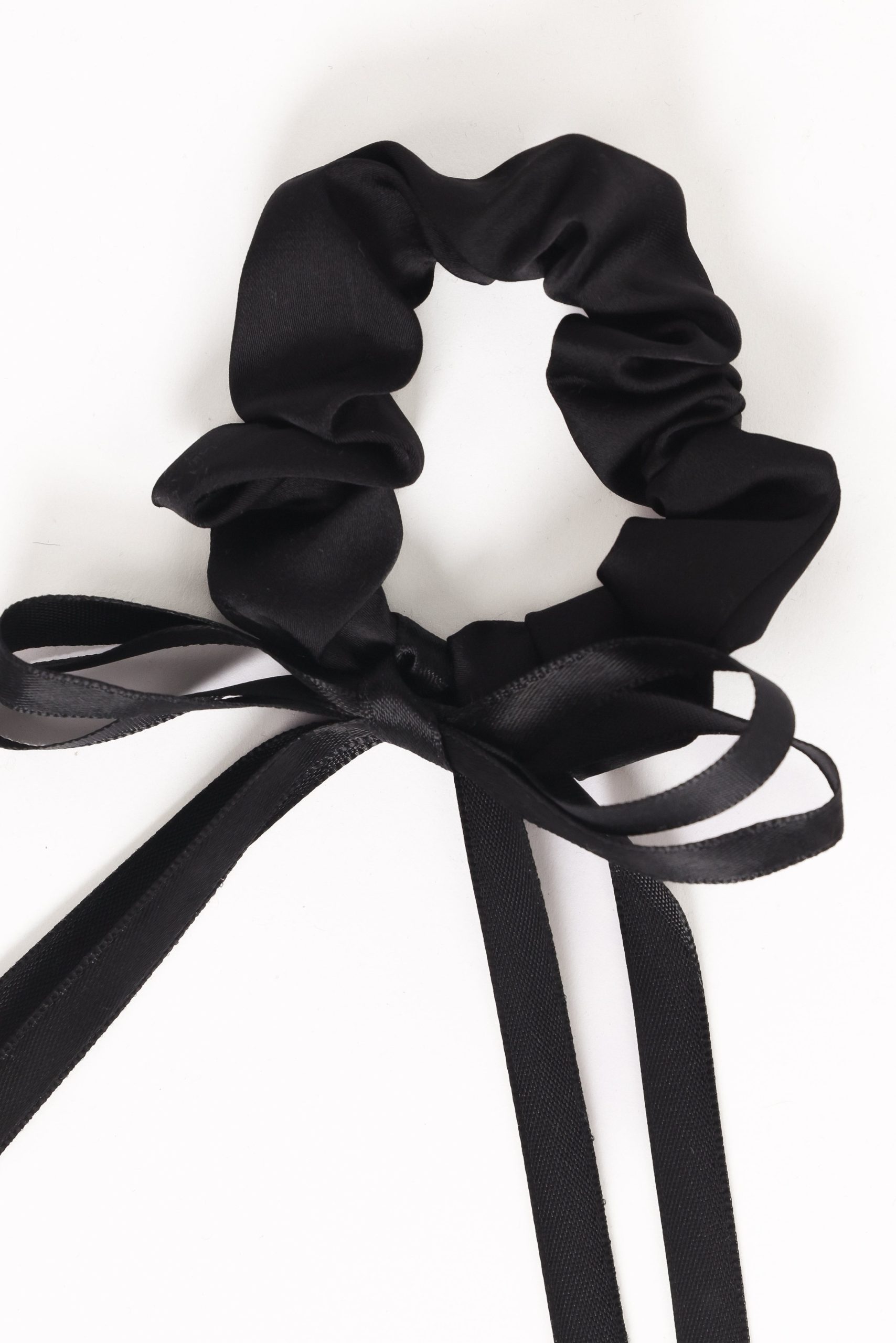 Rosemarie Bow Scrunchie - Black - Image 2