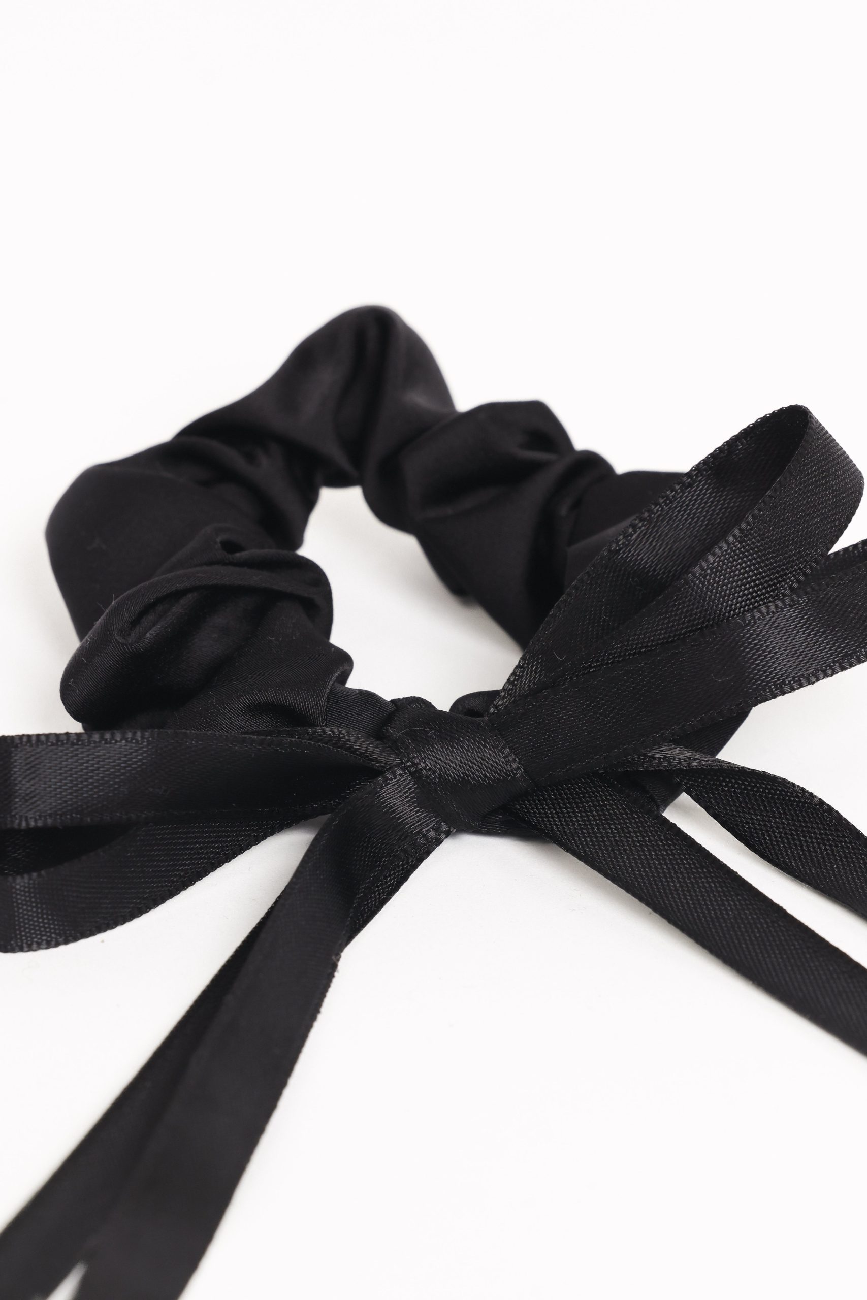 Rosemarie Bow Scrunchie - Black - Image 3