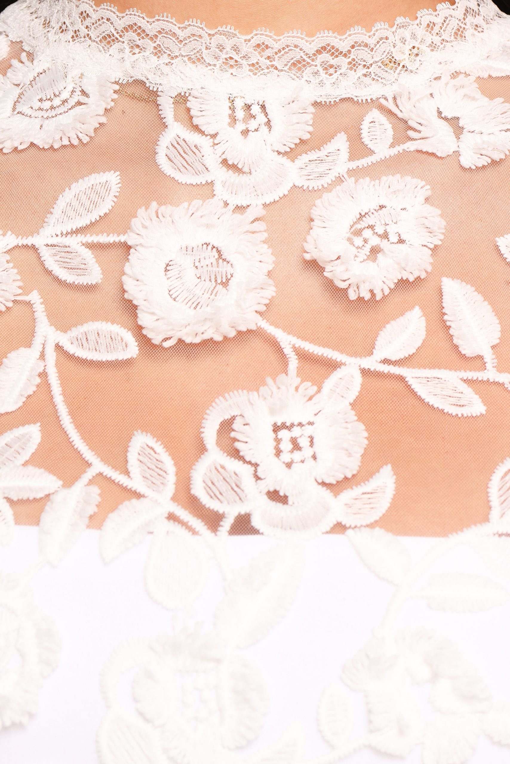 Grayso Top - White - Image 8