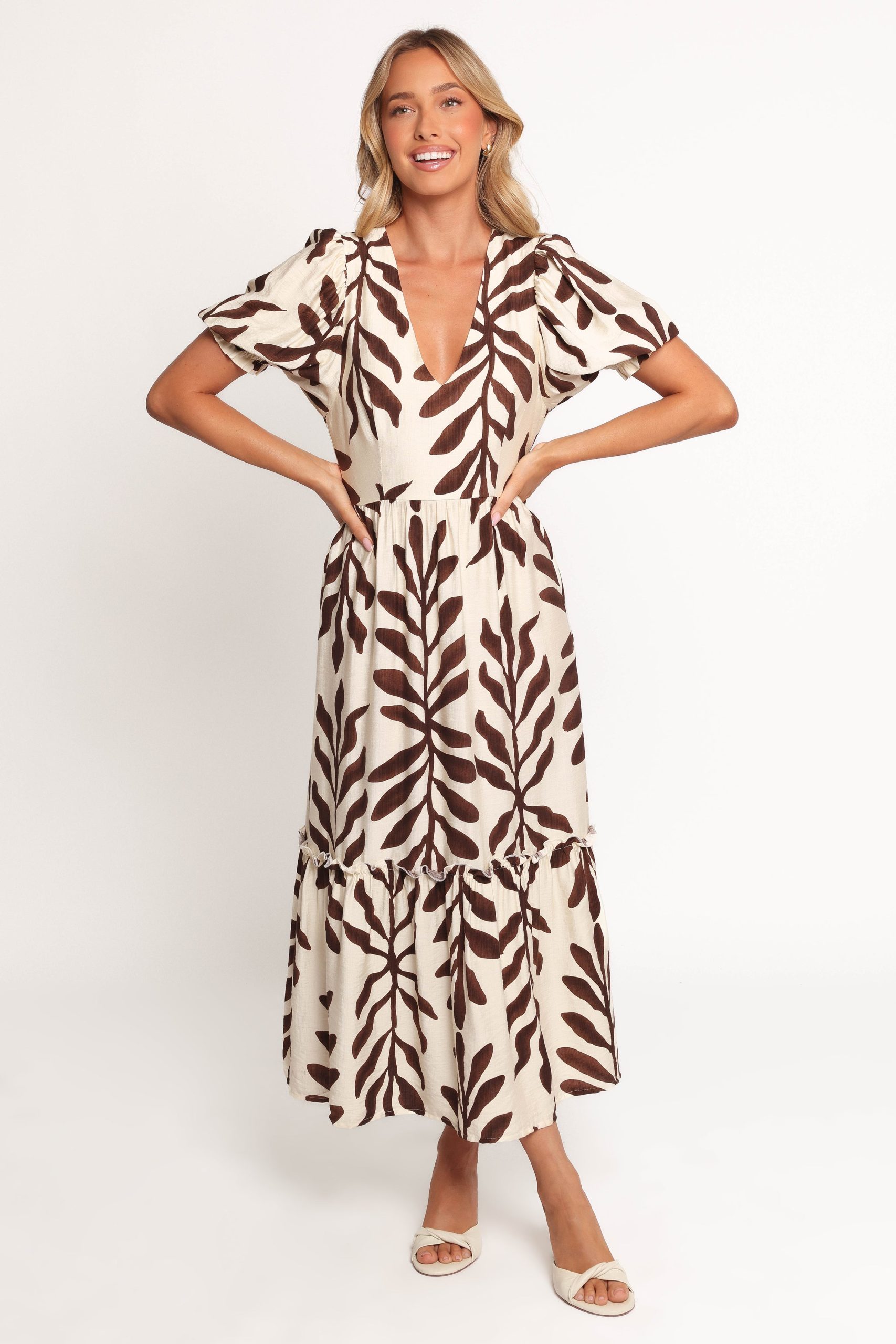 Steele Puff Sleeve Midi Dress - Brown Palm - Image 2