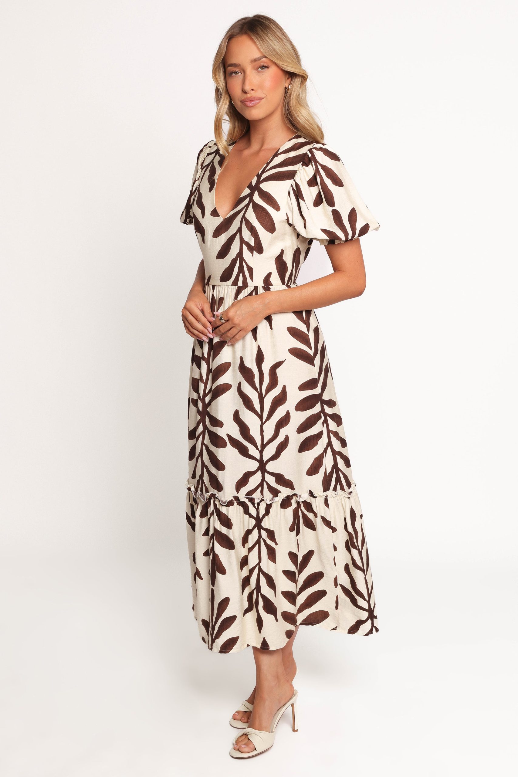 Steele Puff Sleeve Midi Dress - Brown Palm - Image 3