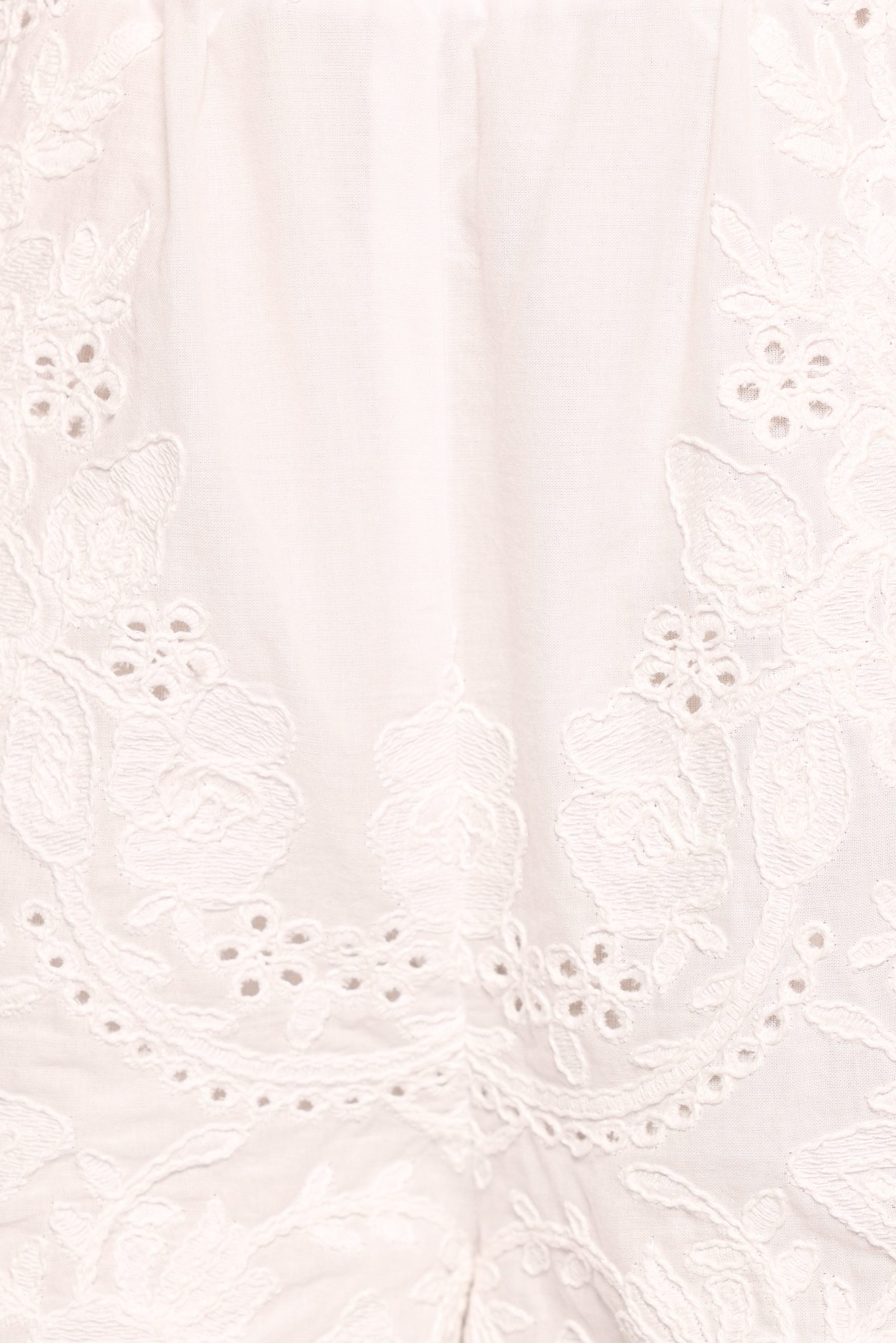 Tanis Embroidered Shorts - White - Image 6