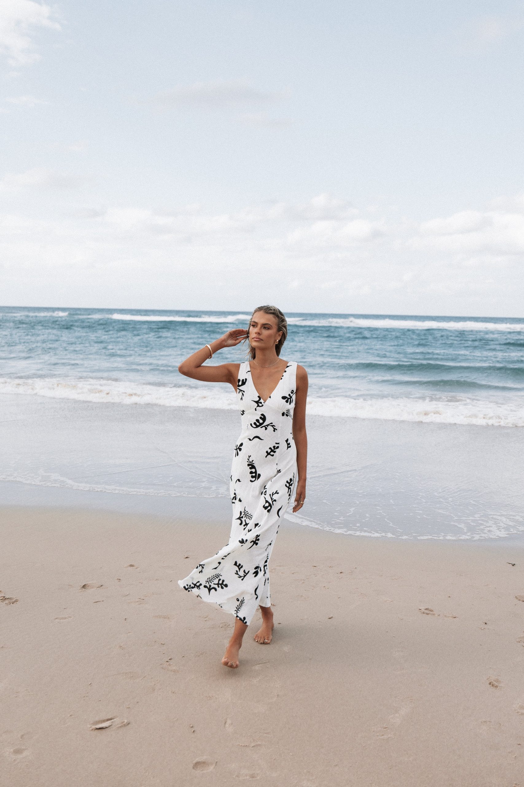 Tulsi Midi Dress - Off White Print - Image 2