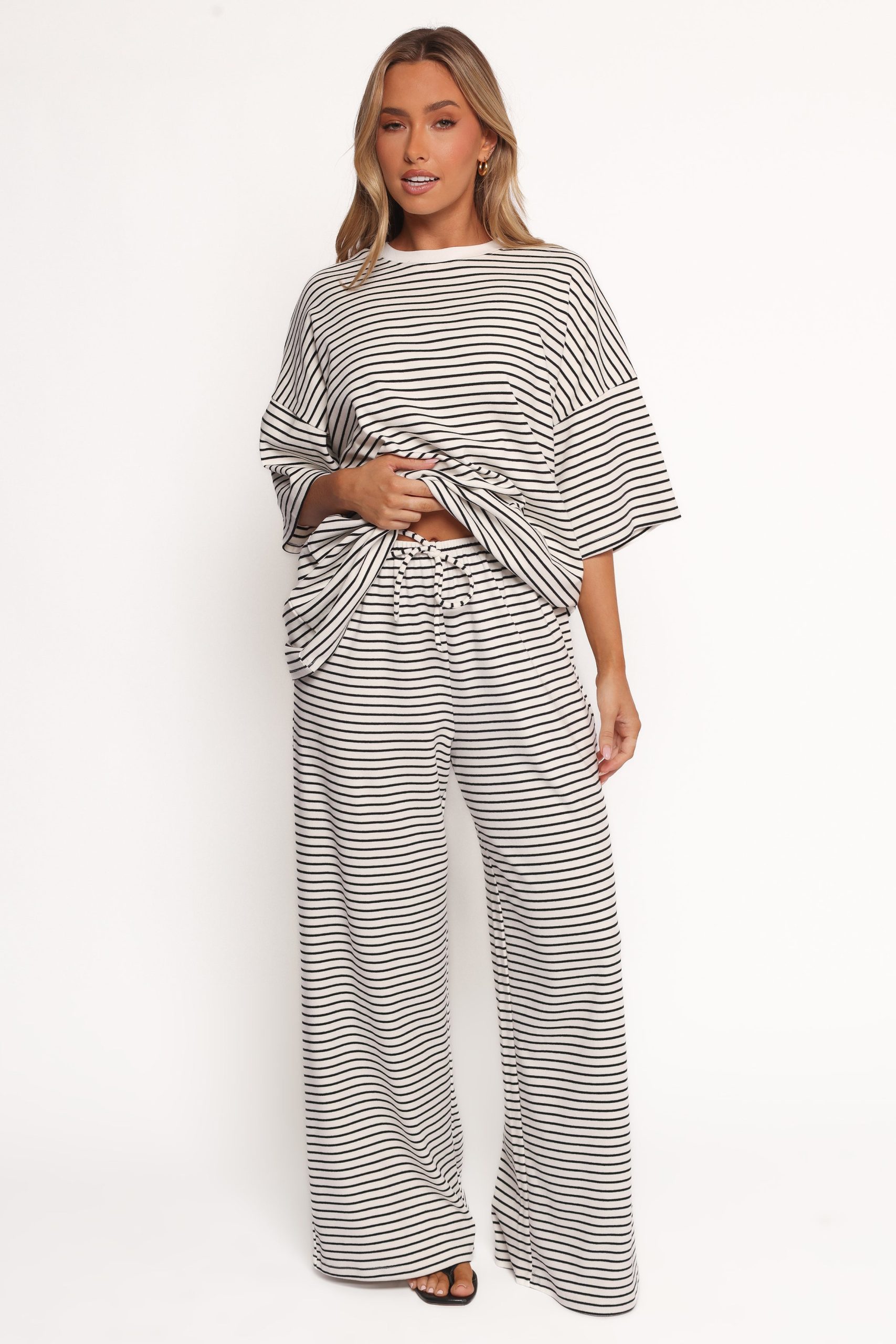 Wilda Oversized Tee - White Black Stripe - Image 3
