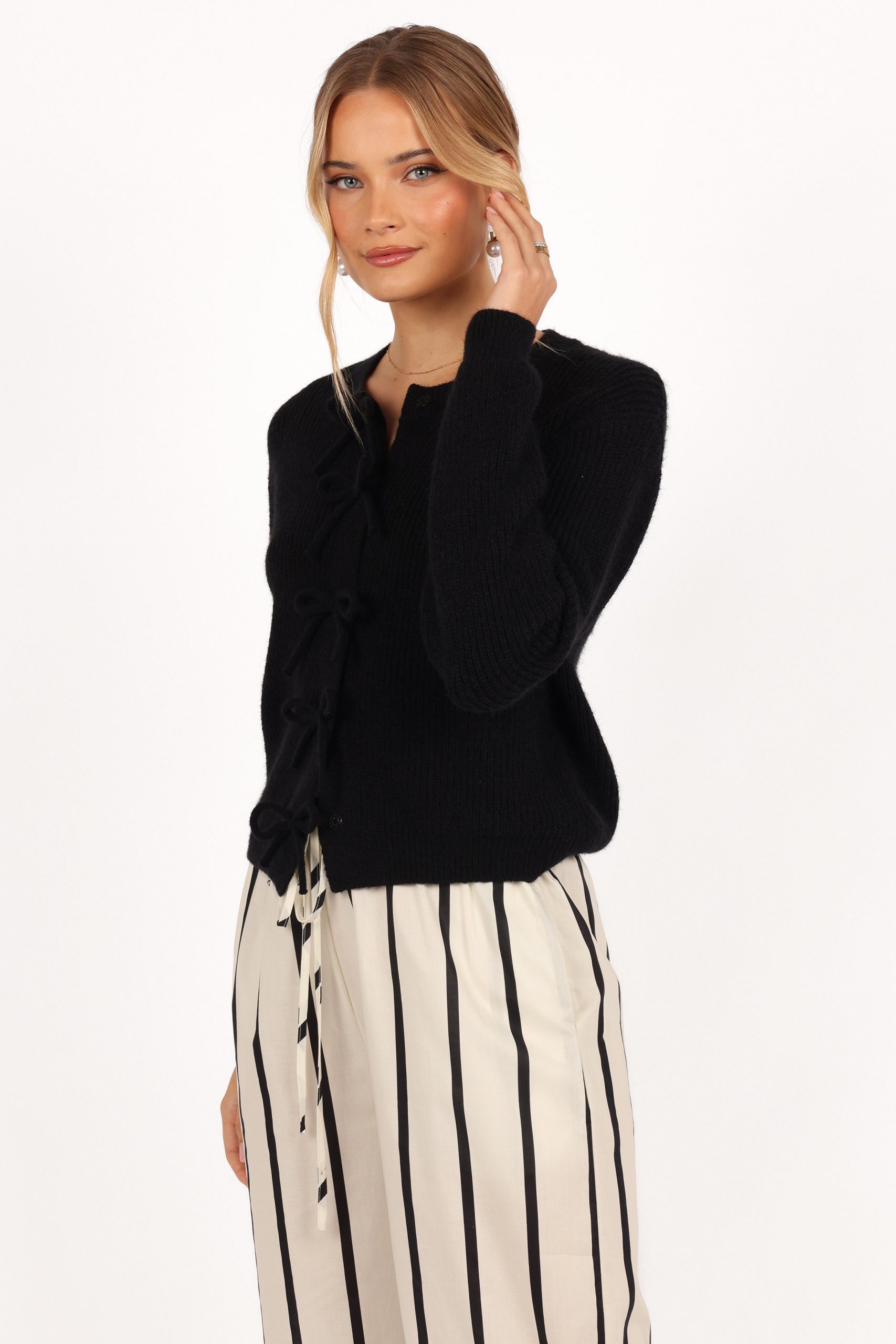 Wilde Bow Front Cardigan - Black - Image 5