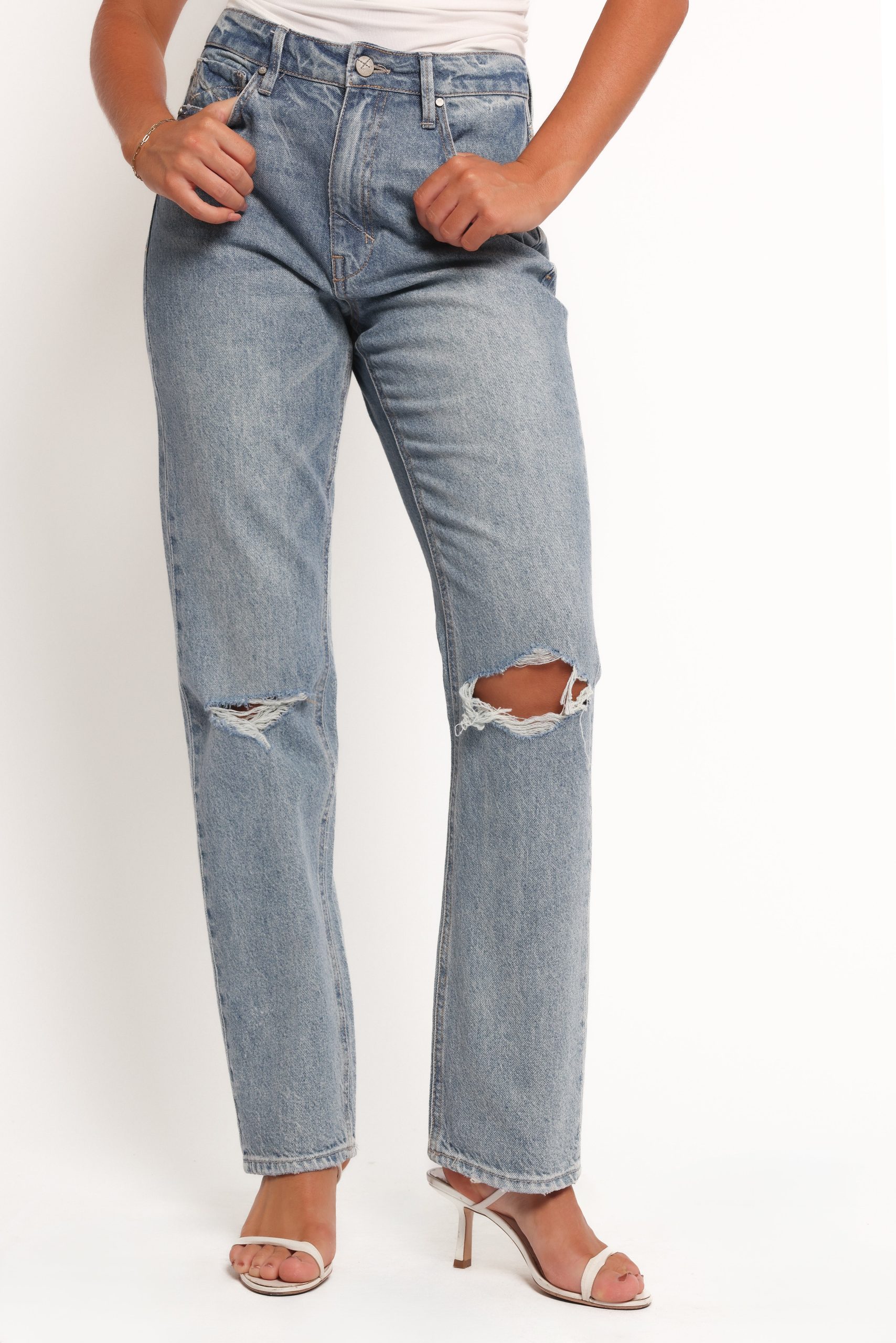 Willa High Rise Straight Leg Jeans - Rogue - Image 2