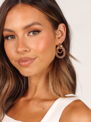 Amelia Hoop Statement Earrings - Gold