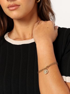 Claire Bracelet - Gold