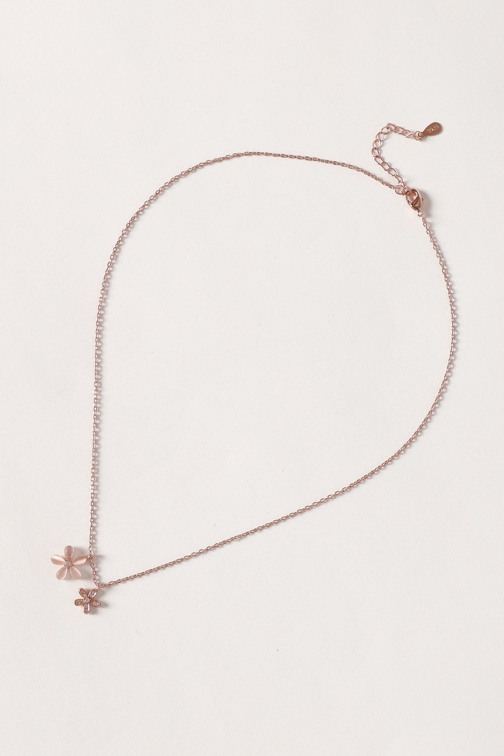 Hana Floral Necklace - Gold - Image 2