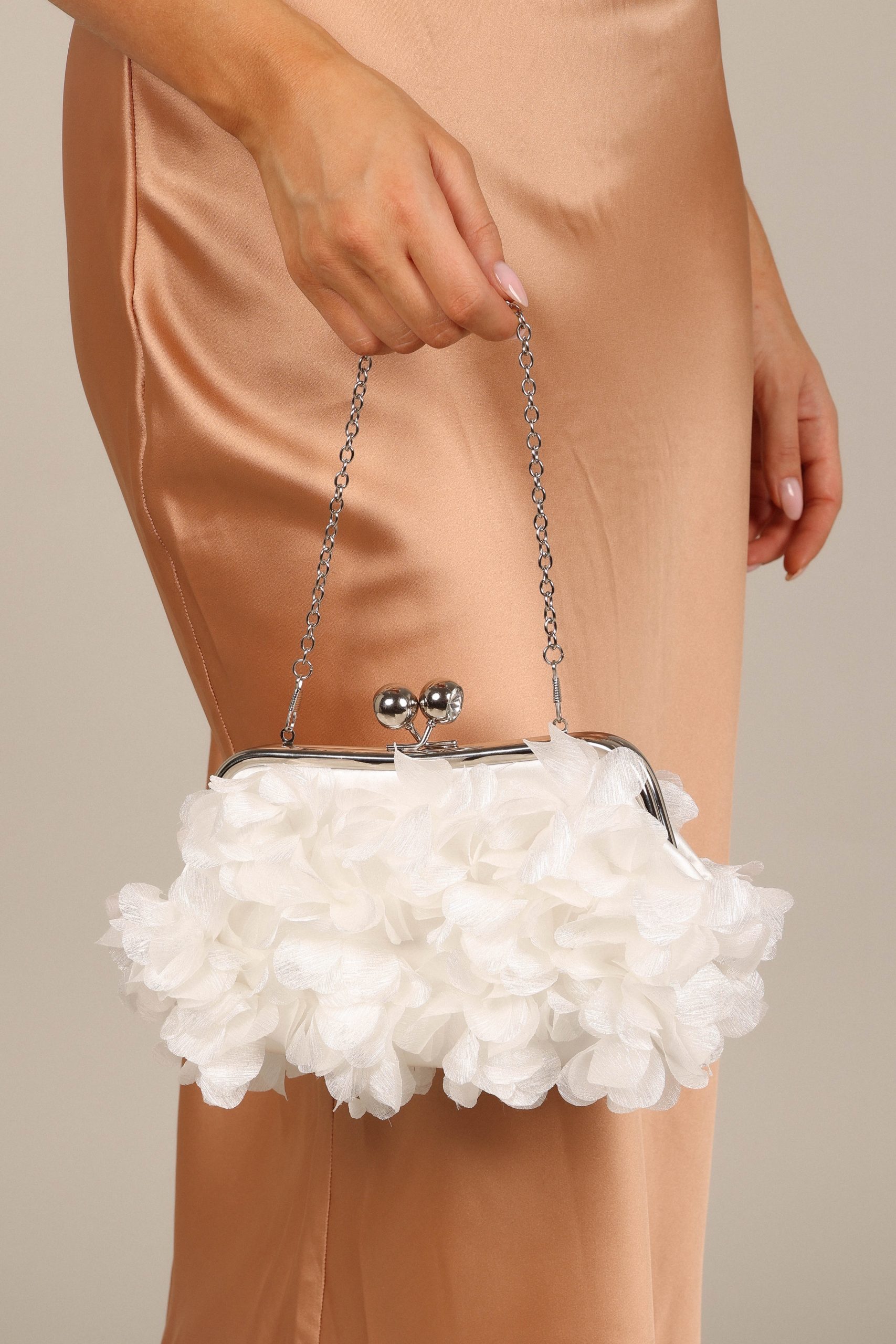 Mon Amour Floral Clutch - White - Image 4