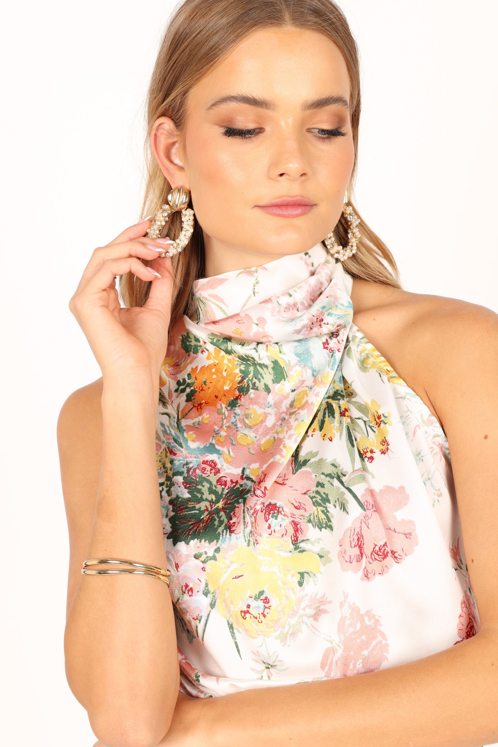 Rae Earrings - Gold Pearl - Image 5