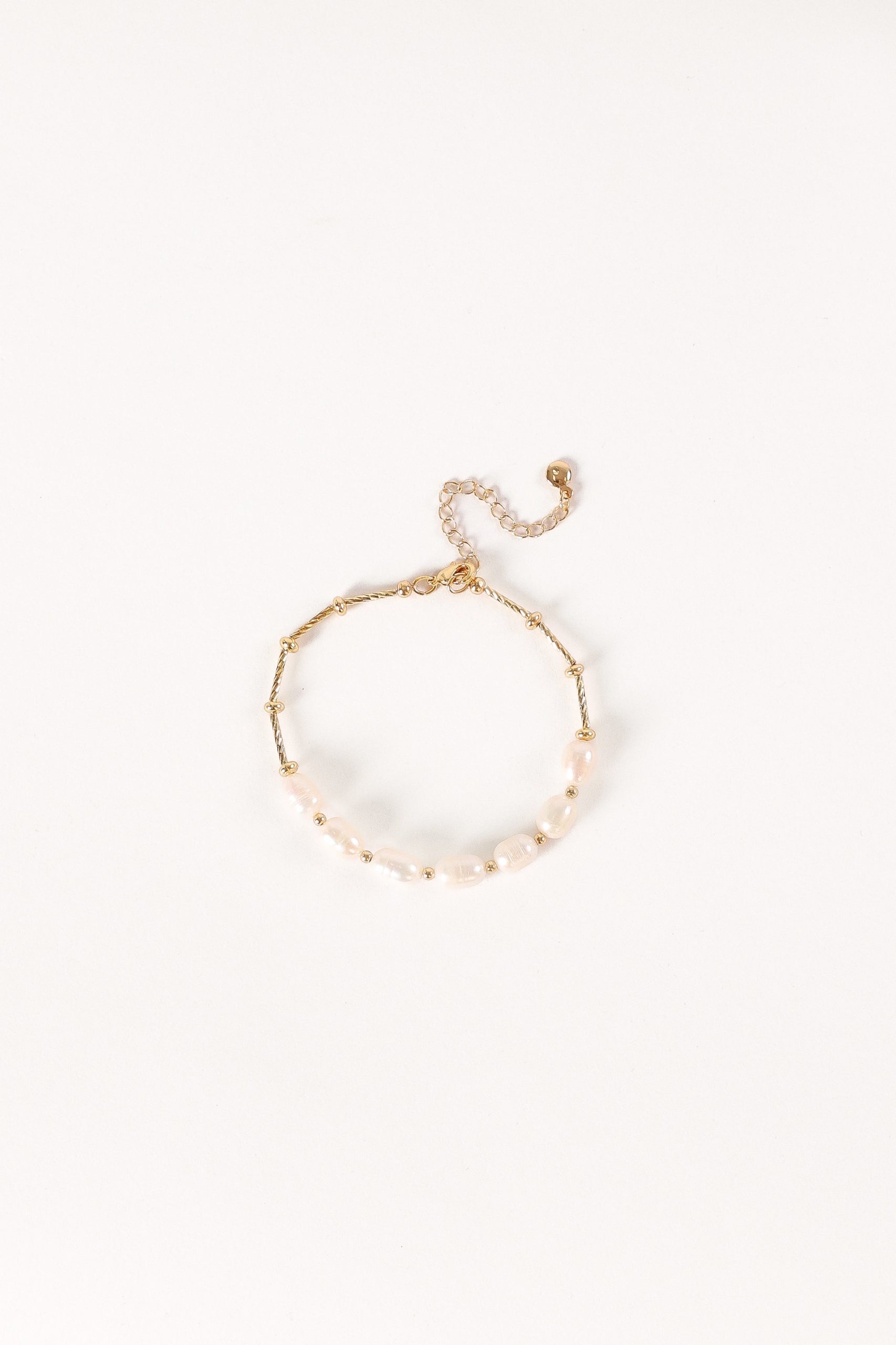 Ren Pearl Bracelet - Gold - Image 2