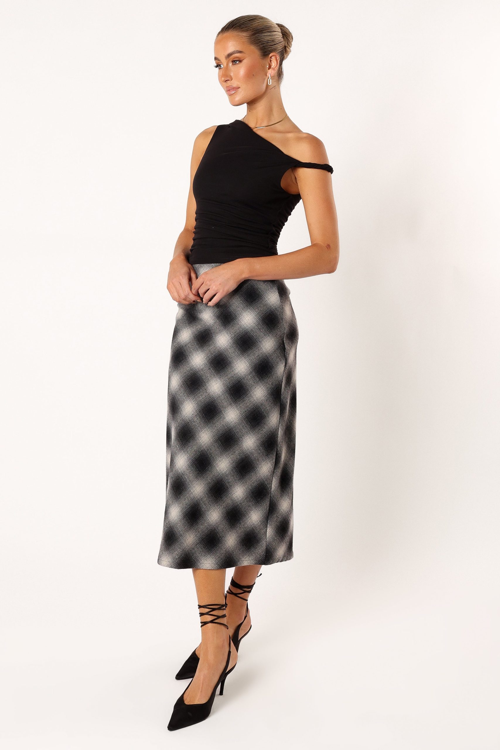 Ursula Plaid Skirt - Charcoal - Image 4