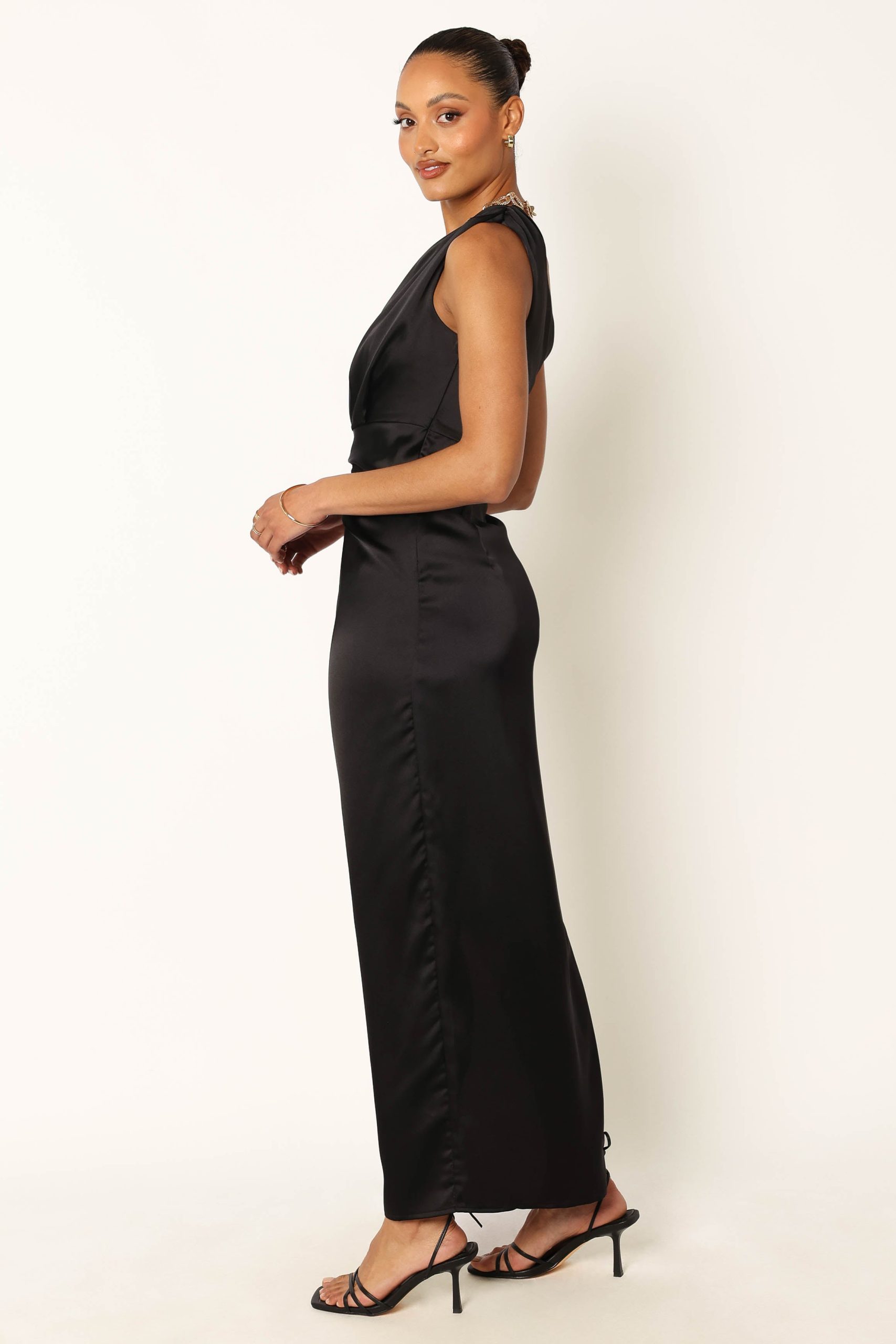Nadia One Shoulder Maxi Dress - Black - Image 9